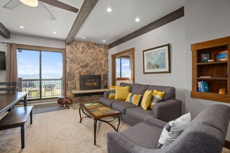 Building Photo - 2275 Storm Meadows Dr