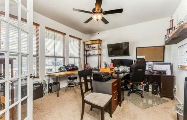 Building Photo - 1312 Caprock Dr