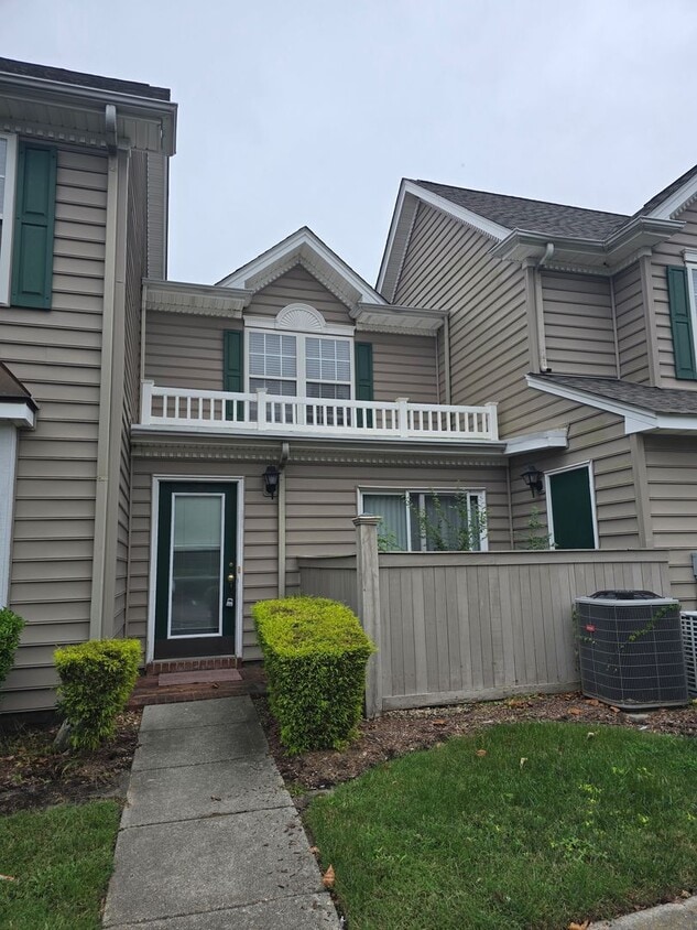 Foto principal - Providence Pointe