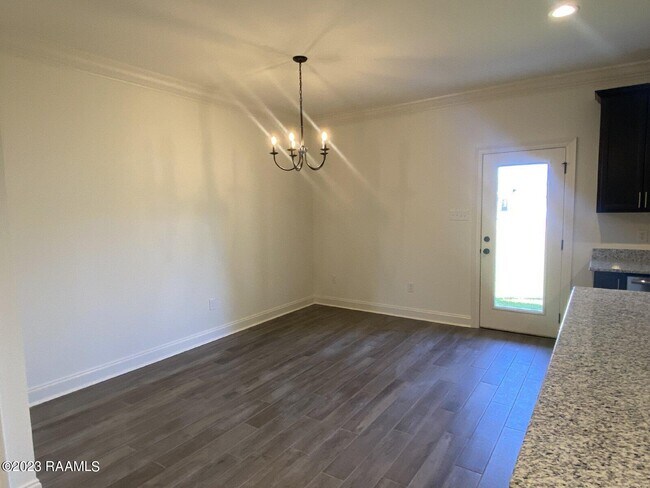 Foto del edificio - 103 Tenor St