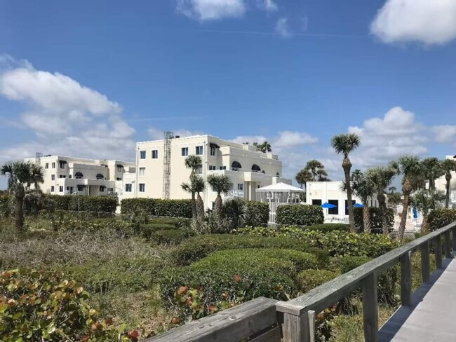 Foto del edificio - 8600 Ridgewood Ave