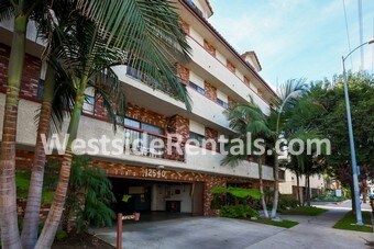 Foto principal - 12540 Burbank Blvd