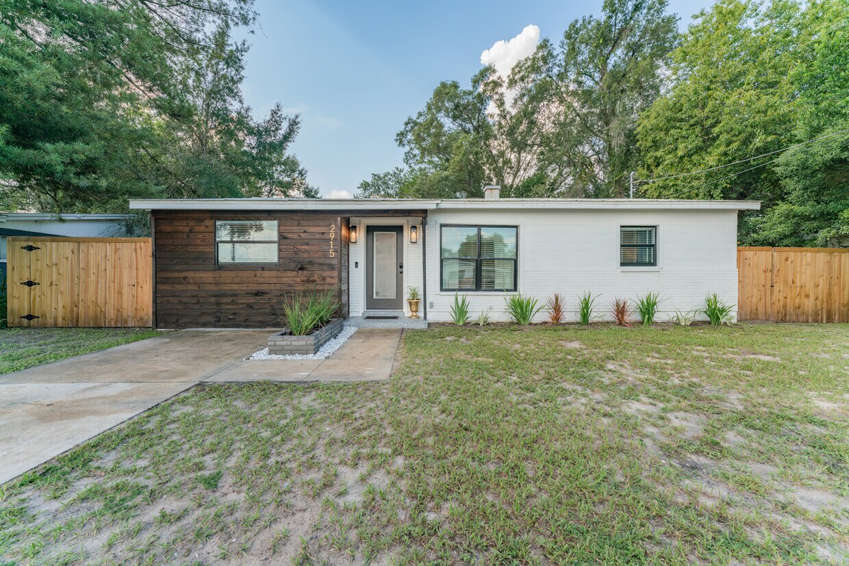 Photo - 2915 E Crawford St (Tampa, FL)