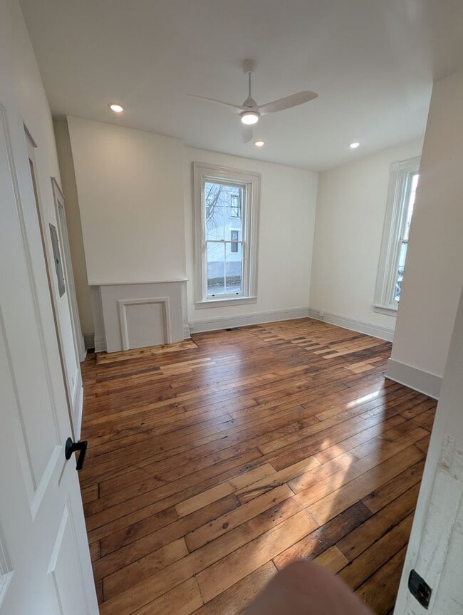 Foto del edificio - Recently Renovated 1-Bedroom, 1.5 Bath Apartment in Historic Covington