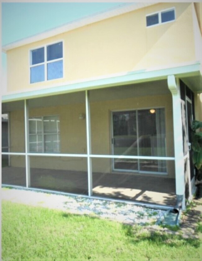 Back of the House - 2183 Heathwood Cir
