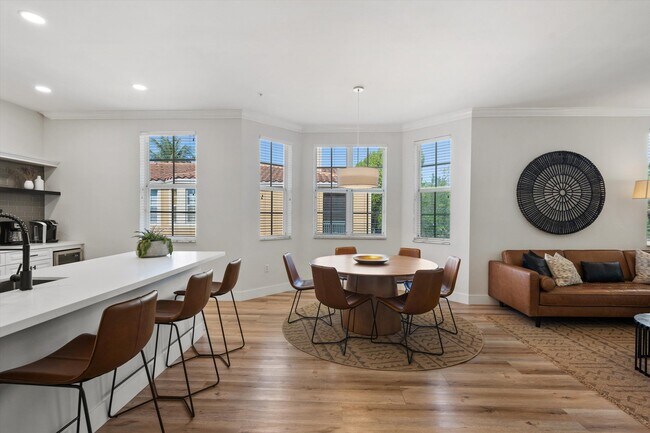 Foto del edificio - 11770 St Andrews Place