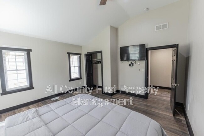 Foto del edificio - 1764 Spring Ave