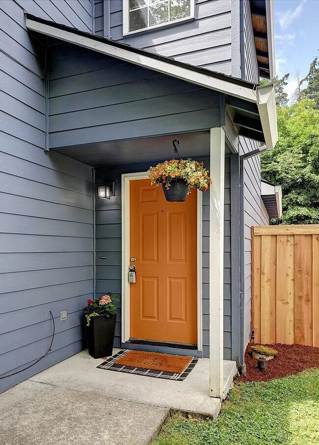 Building Photo - 3353 SW 174th Ave