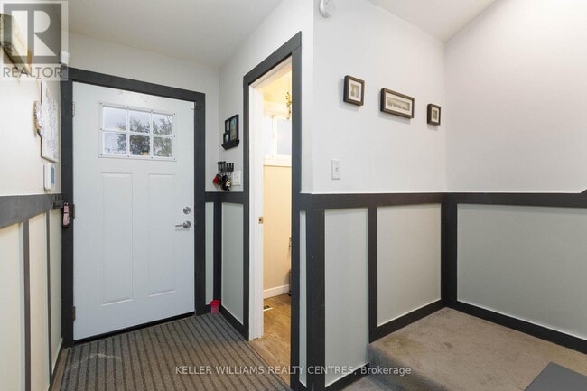 Building Photo - 66 Chaucer Crescent