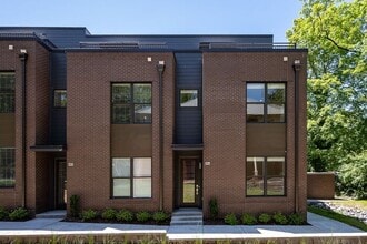 Building Photo - 900 Meridian St