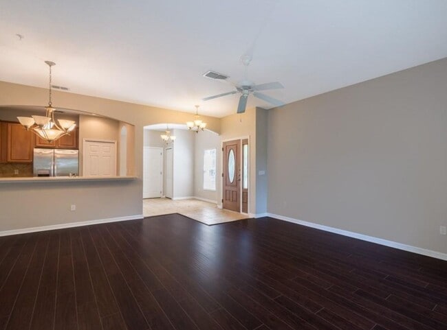 Foto del edificio - Move-In May 11th – Wekiva Park 3BR Townhome with Modern Updates