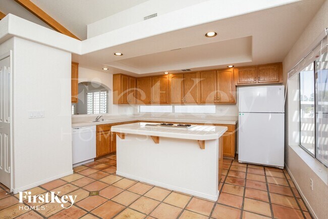 Building Photo - 9047 Sunpine Ct