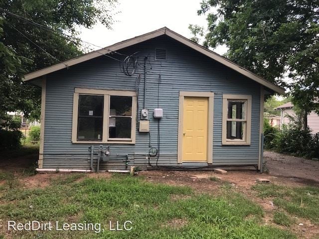Building Photo - 3 br, 1 bath House - 722 SW 32ND ST