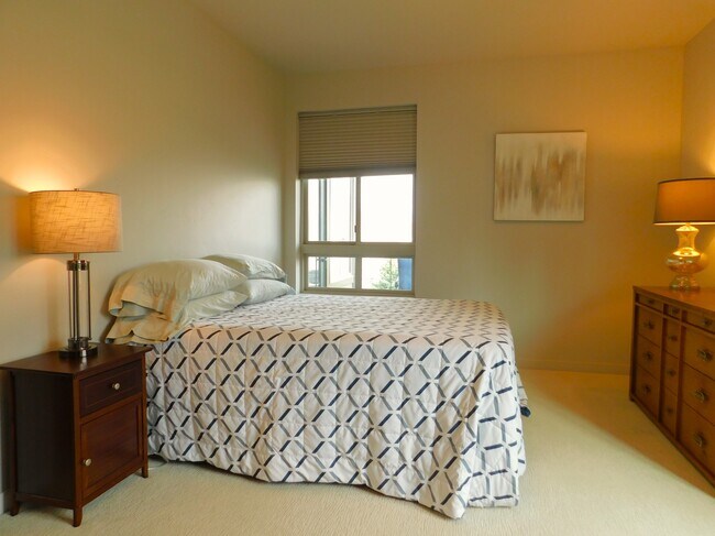 Foto del edificio - 100 Woodlands Wy