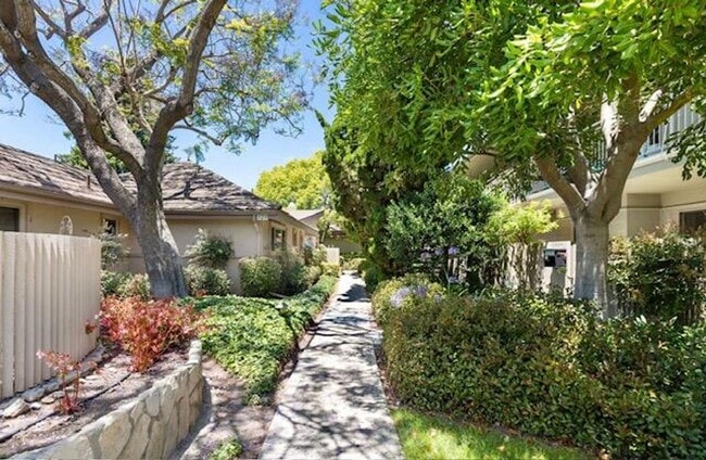 Building Photo - Unfurnished, Goleta Encina Royale Gem