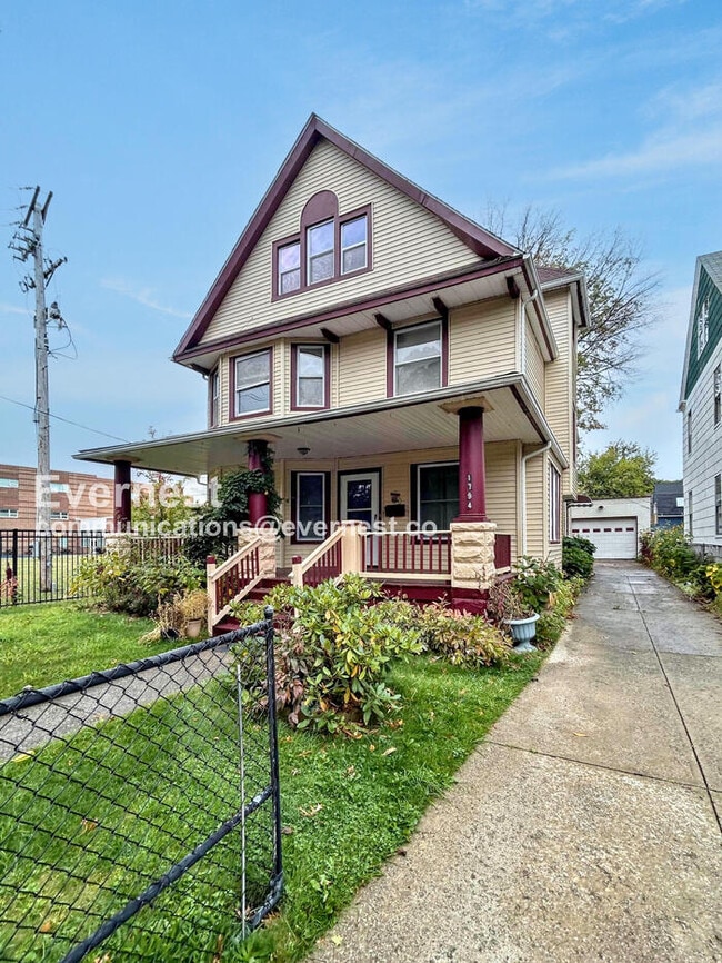 Building Photo - 1794 W 54th St
