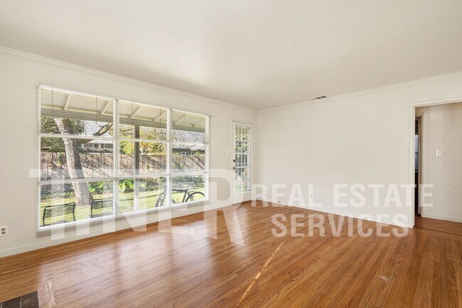 Foto del edificio - 624 39th St