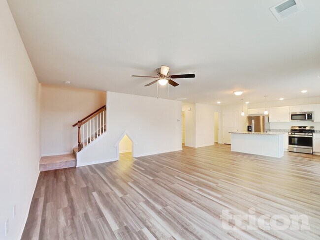 Foto del edificio - 33 Chalet Ct