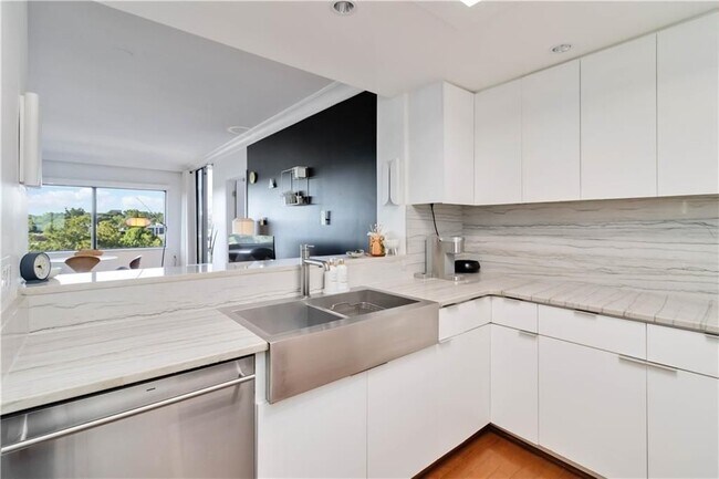 Foto del edificio - 1130 Piedmont Ave NE