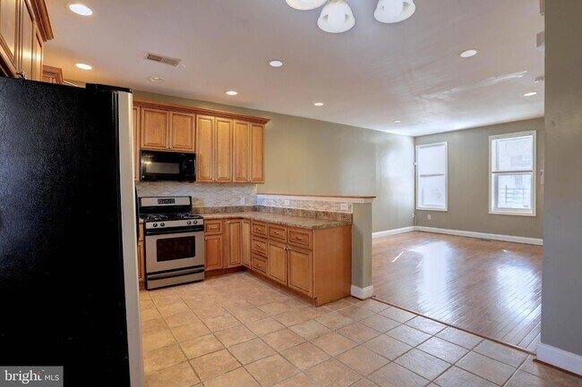 Foto del edificio - 3706 Harlem Ave