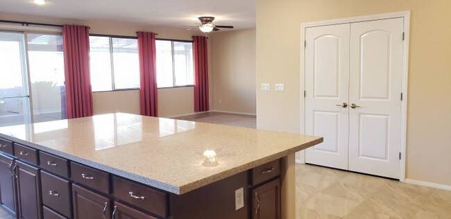 Building Photo - 4 bedroom in north las vegas NV 89084