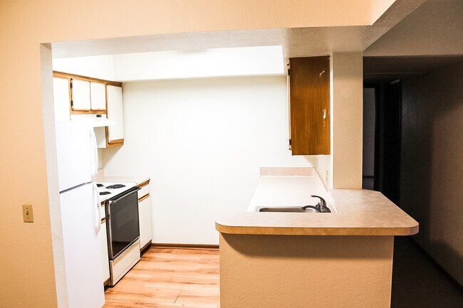 Building Photo - 2134 Stirrup Ln