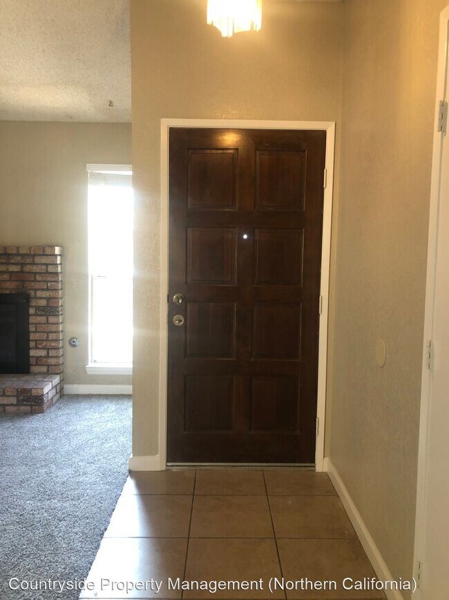 Foto del edificio - 2 br, 2 bath House - 2837 Villareal Way