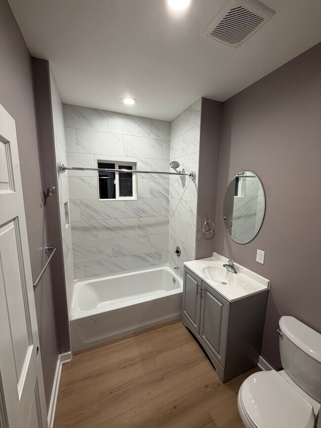 Foto del edificio - 2756 N Booth St