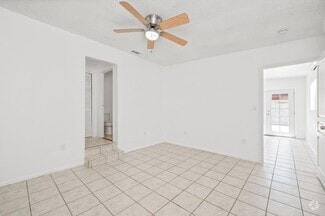 Building Photo - 3701 Mintern St