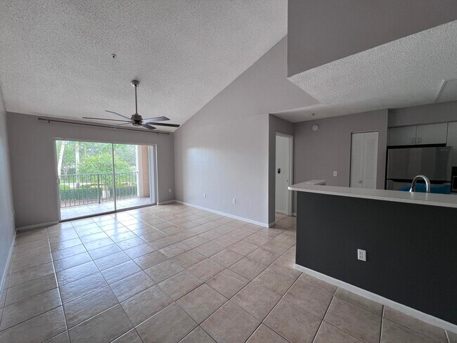 Foto del edificio - 7896 Sonoma Springs Cir