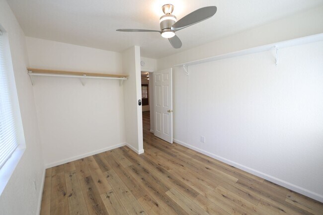 Foto del edificio - 3131 63rd St