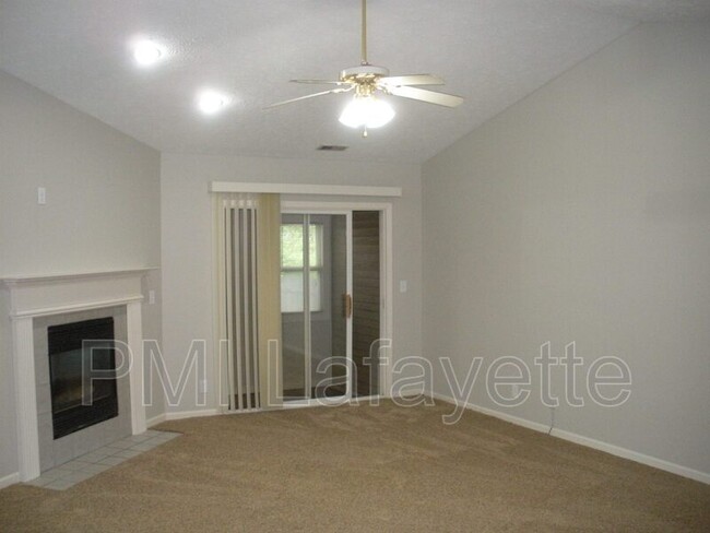 Building Photo - 2035 Bridgewater Cir