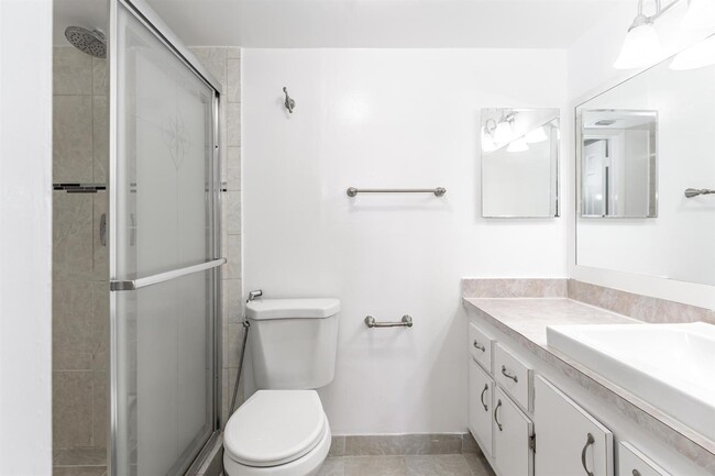 Building Photo - 1911 Sabal Palm Drive, Davie, FL 33324 - 2...