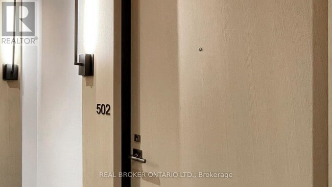 Photo du bâtiment - 200 Sudbury St