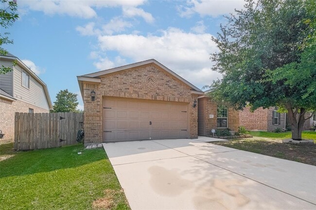 Building Photo - 38319 Miranda Ln