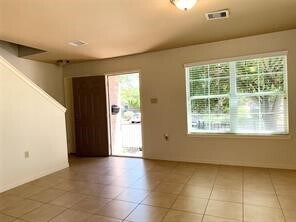 Foto del edificio - 10060 Emnora Ln