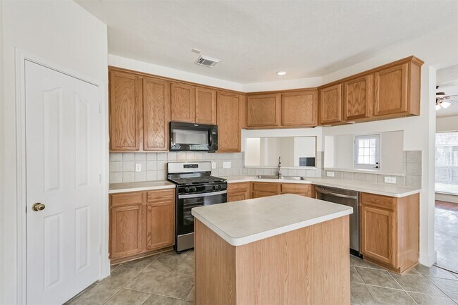 Foto del edificio - 7 Heron Hollow Ct