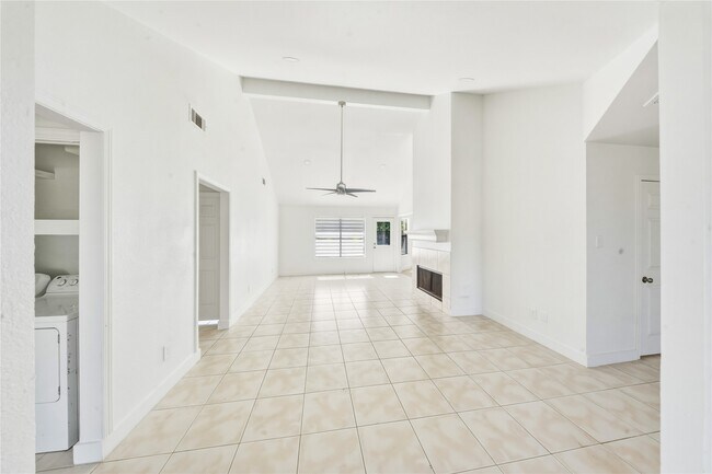 Foto del edificio - 19519 Mallard Lake Ln