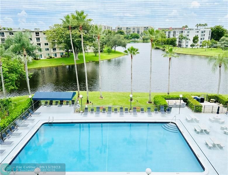2220 N Cypress Bend Dr Unit 503, Pompano Beach, FL 33069 Condo for