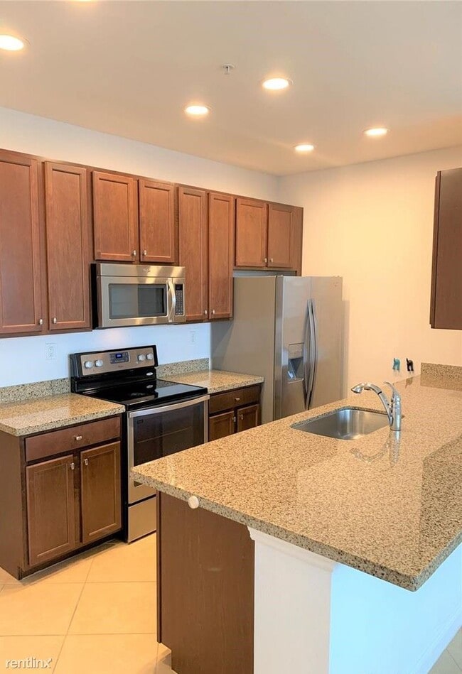 Building Photo - 2 br, 2 bath Condo - 2091 Renaissance Blvd...
