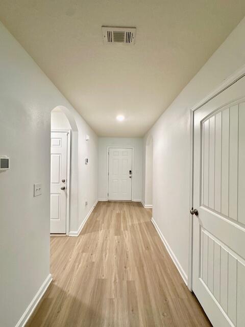 Building Photo - 348 Merlin Ct