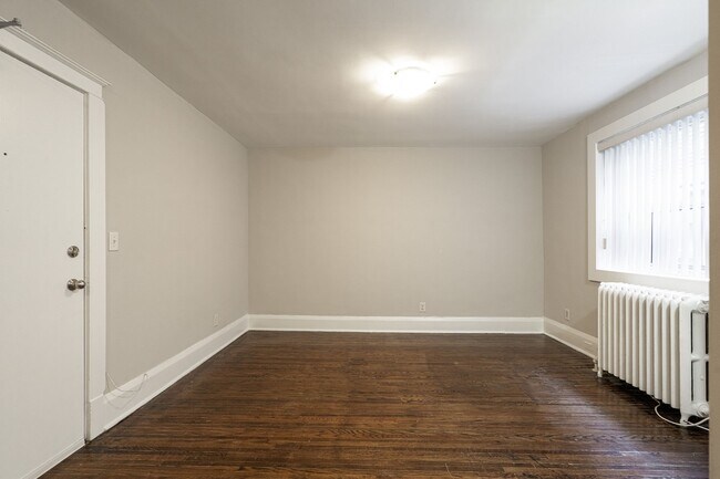 Photo du bâtiment - 54 Maitland St