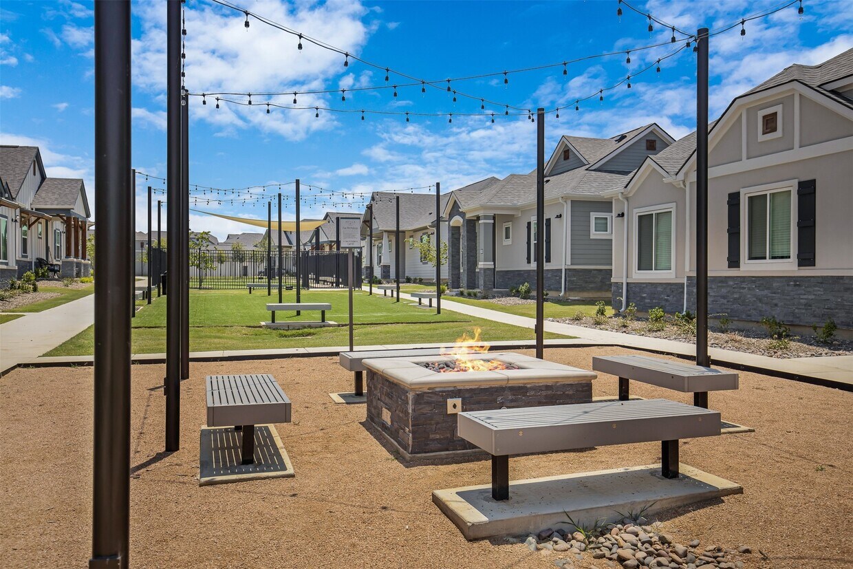 Foto principal - 7225 Borland Dr