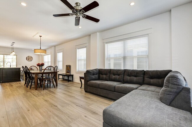 Habitación familiar - 215 14th Ave