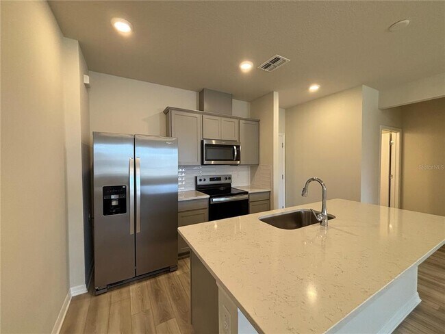 Foto del edificio - 16274 Bright Leaf Rd