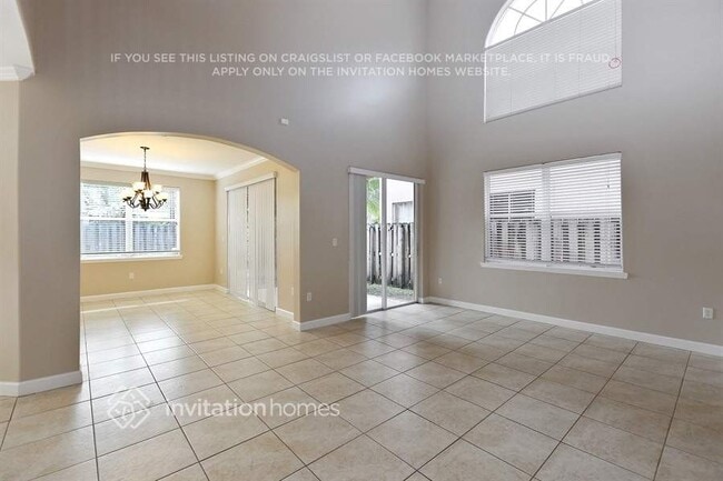 Building Photo - 14004 SW 154th St