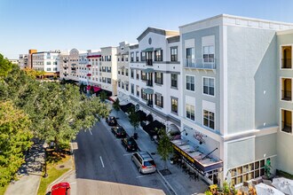 Building Photo - The Flats At Avalon Park