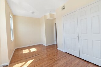 Building Photo - 383 Central Ave