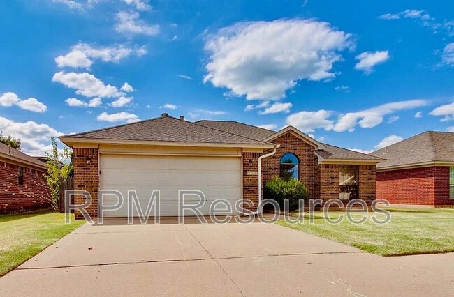 Foto del edificio - 16309 Everglade Ln