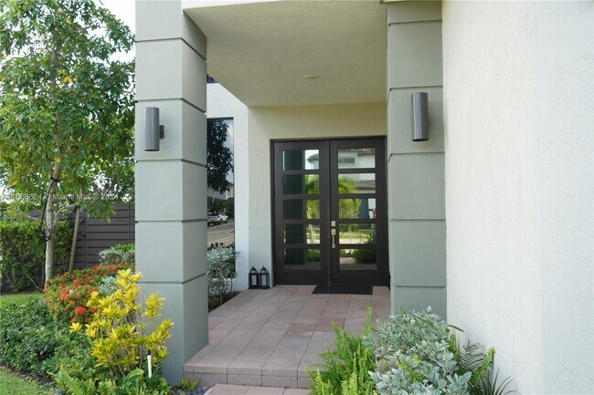 Building Photo - 8740 NW 157th Terrace